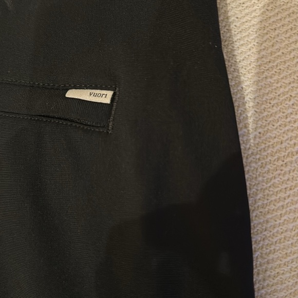 Vuori Meta Wide-leg Pants in Black size small - Picture 8 of 12